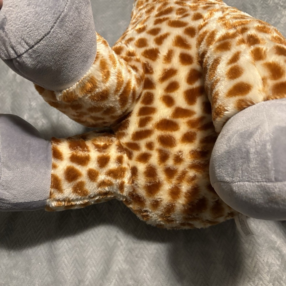 GOFFA Extra Large Plush Giraffe Stuffed Animal Giant Soft 30" Jumbo Size New - Picture 3 of 15